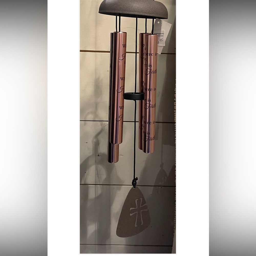 NWT Carson Home Accents 21" rose gold Sonnet Chime with the "Faith" sentiment.